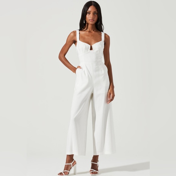 New Women’s ASTR Versailles Jumpsuit!!🔥🔥🔥